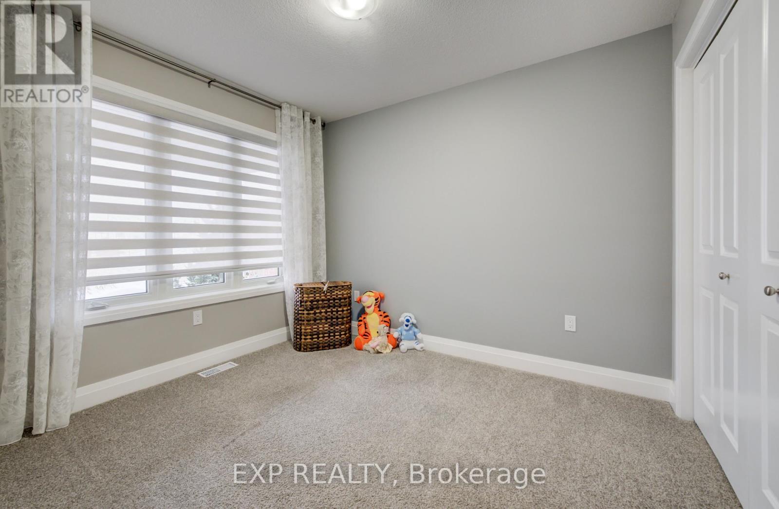130 BRIDGE CRESCENT - 19
