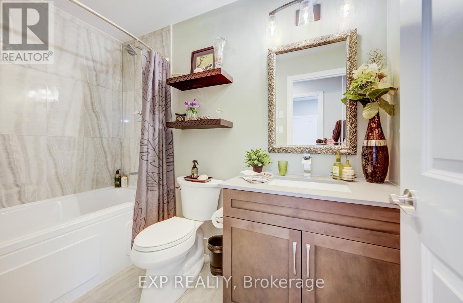 130 BRIDGE CRESCENT - 21