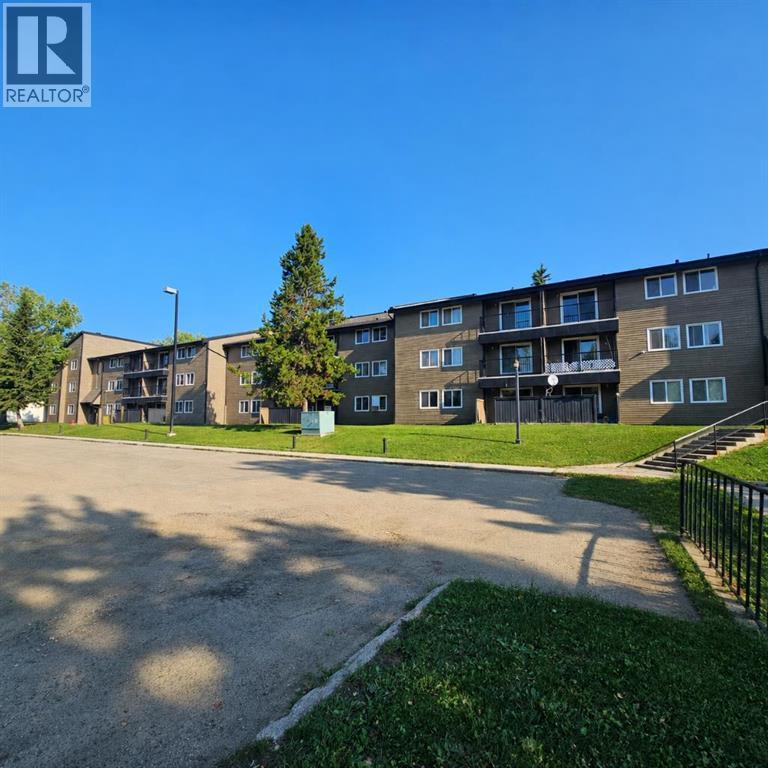#316A 5611 10 Avenue - 30