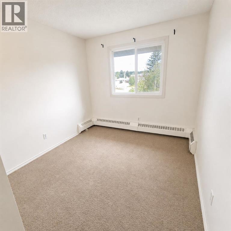 #316A 5611 10 Avenue - 18