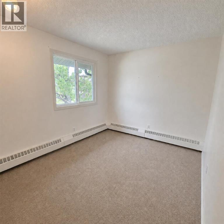 #316A 5611 10 Avenue - 20
