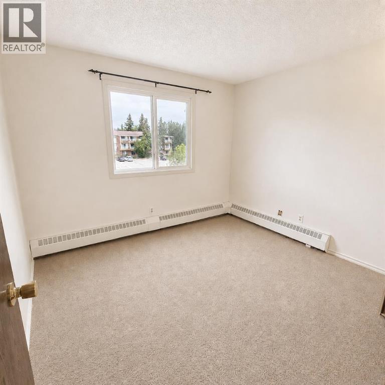 #316A 5611 10 Avenue - 13