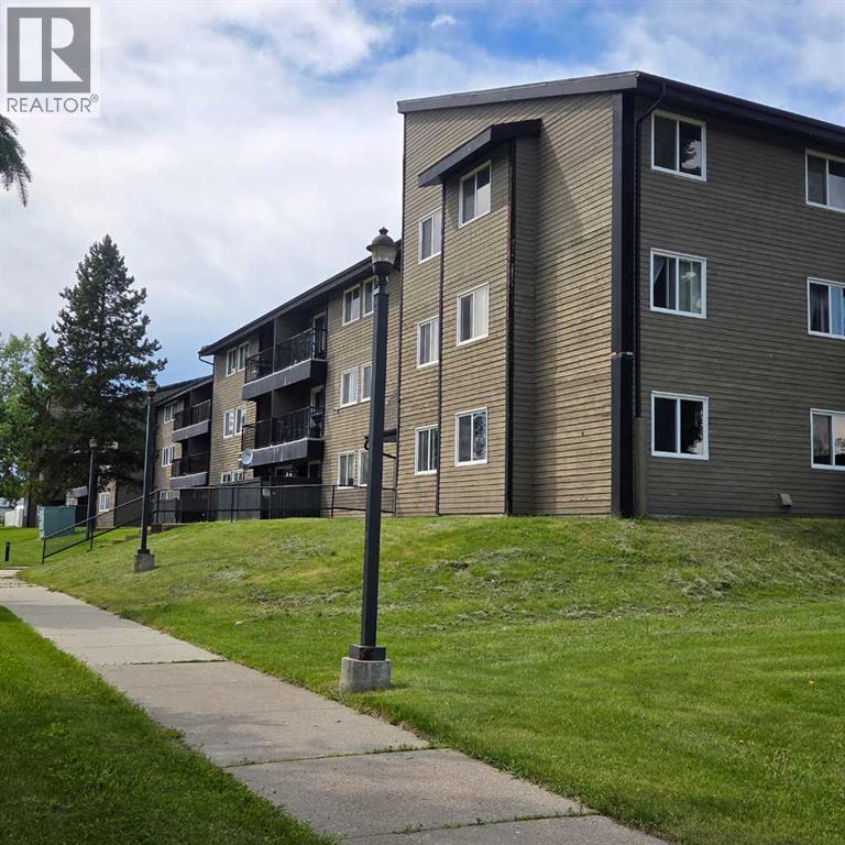 #316A 5611 10 Avenue - 31