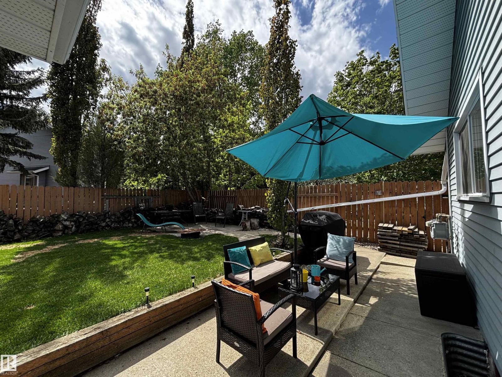 660 VILLAGE DR - 26