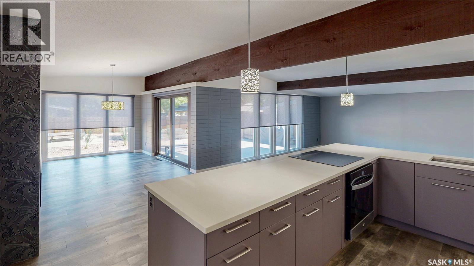 3522 25th AVENUE - 10
