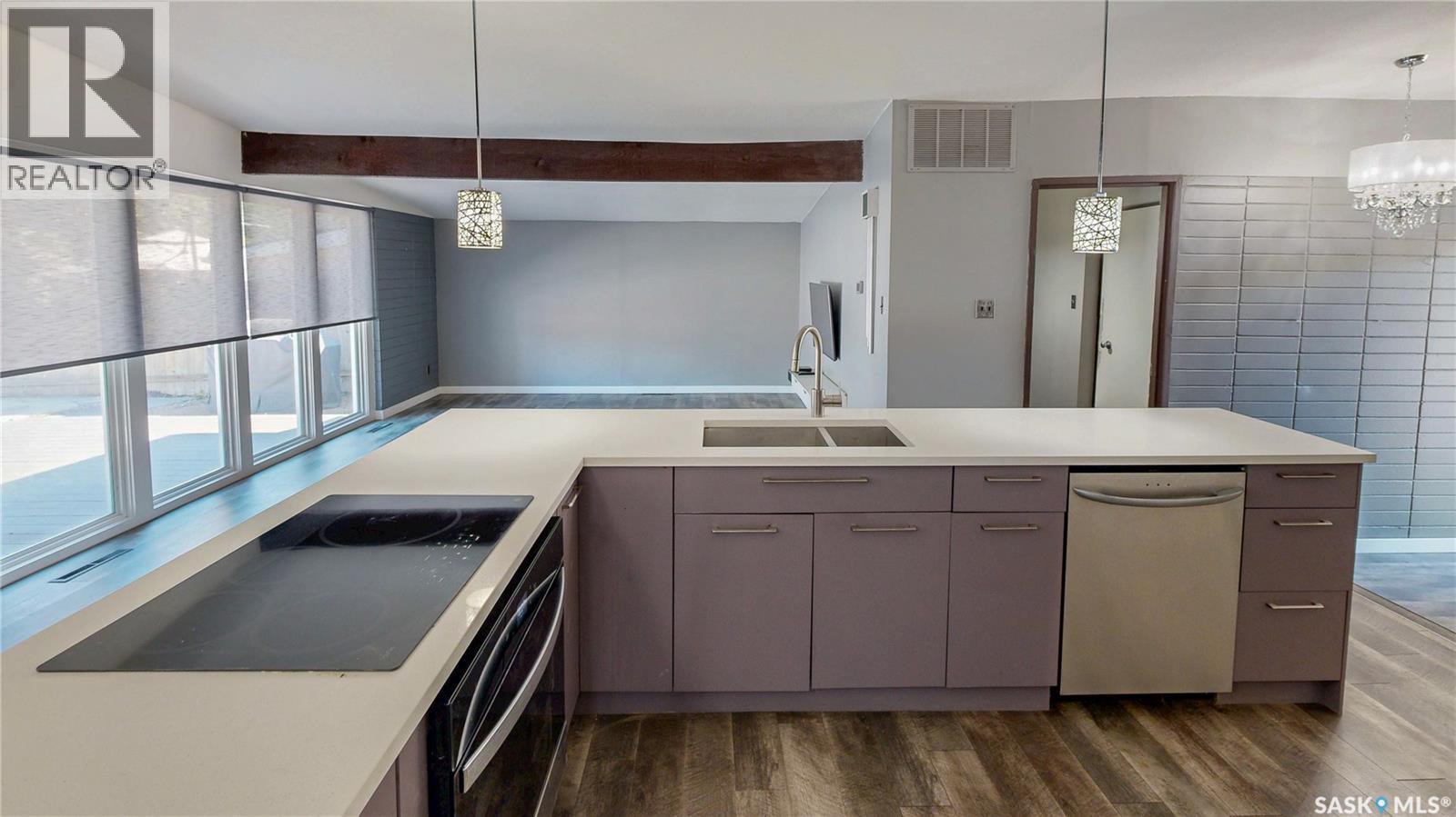 3522 25th AVENUE - 11