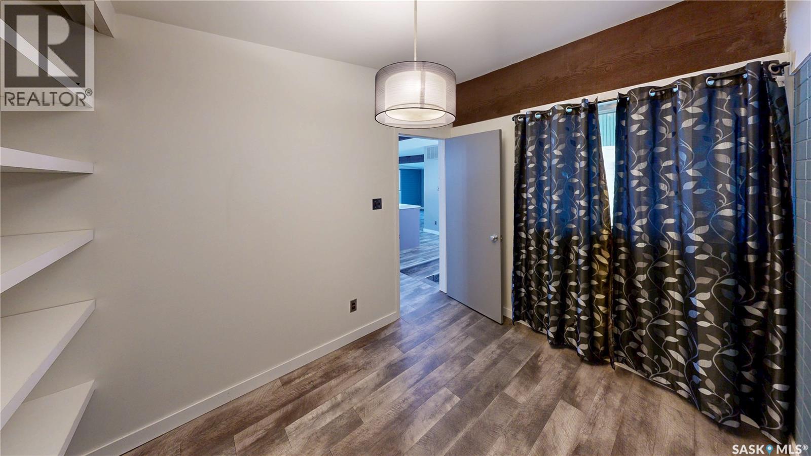 3522 25th AVENUE - 37