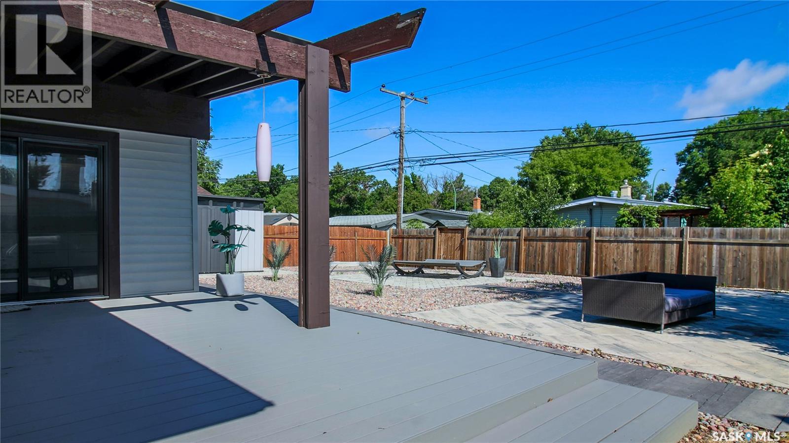 3522 25th AVENUE - 52
