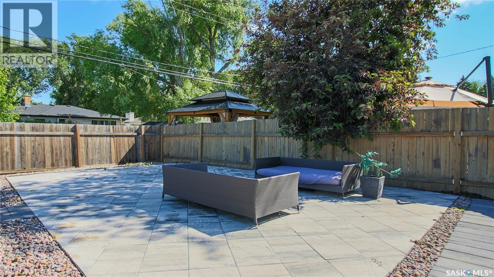 3522 25th AVENUE - 56