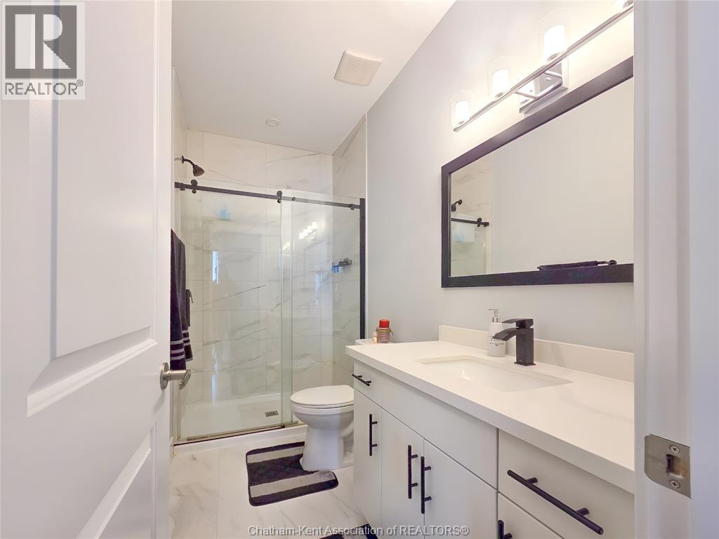 58 SLEEPY MEADOW DRIVE - 21