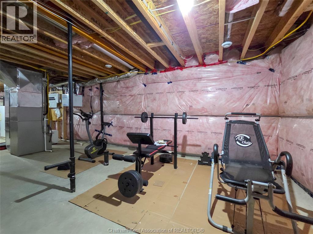 58 SLEEPY MEADOW DRIVE - 37