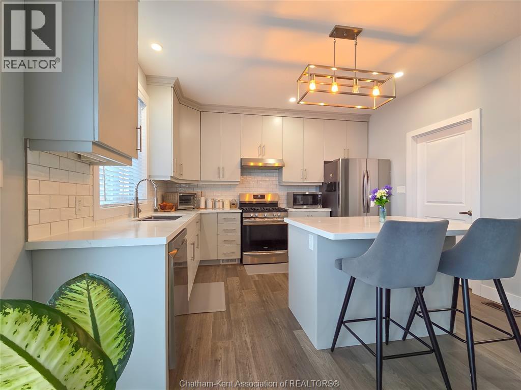 58 SLEEPY MEADOW DRIVE - Image 5