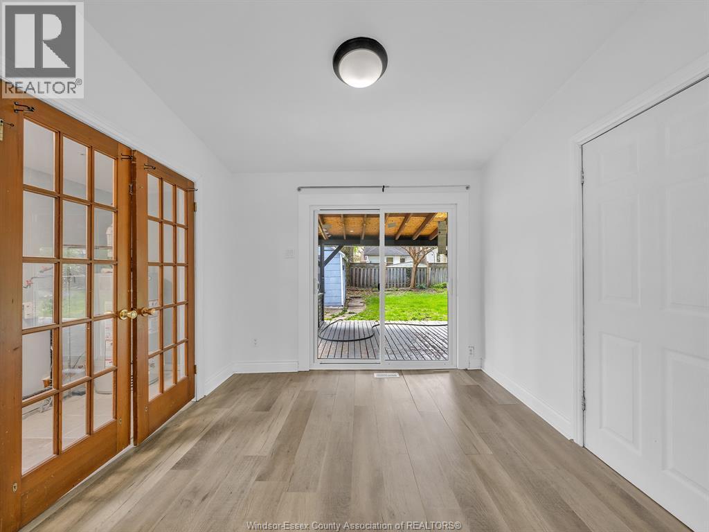 1183 FELIX AVENUE - 21