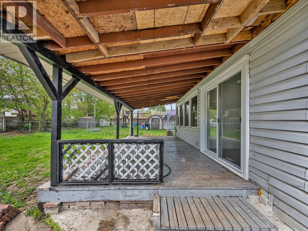 1183 FELIX AVENUE - 26
