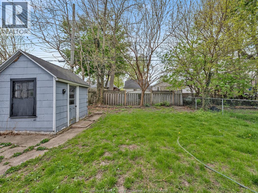 1183 FELIX AVENUE - 31