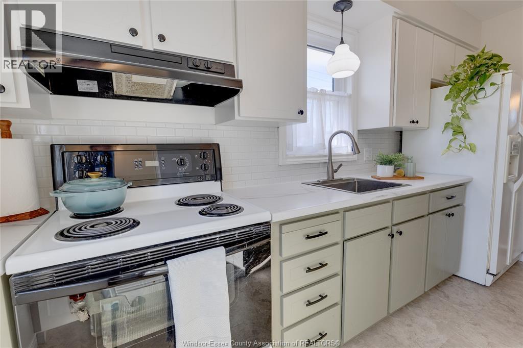 2790 RANDOLPH AVENUE - 17