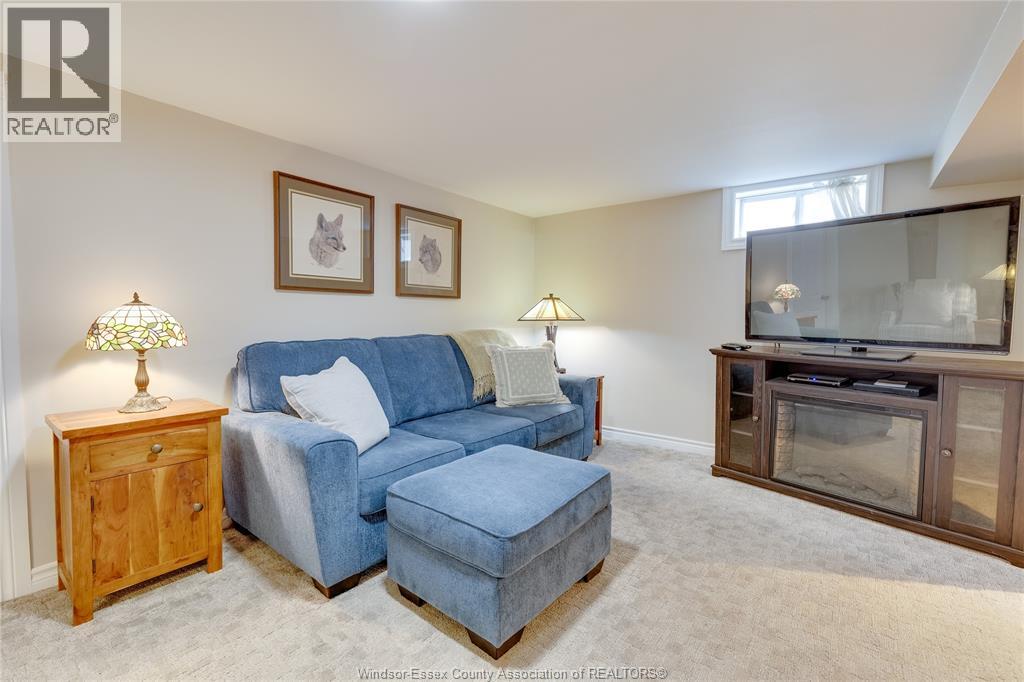 2790 RANDOLPH AVENUE - 40