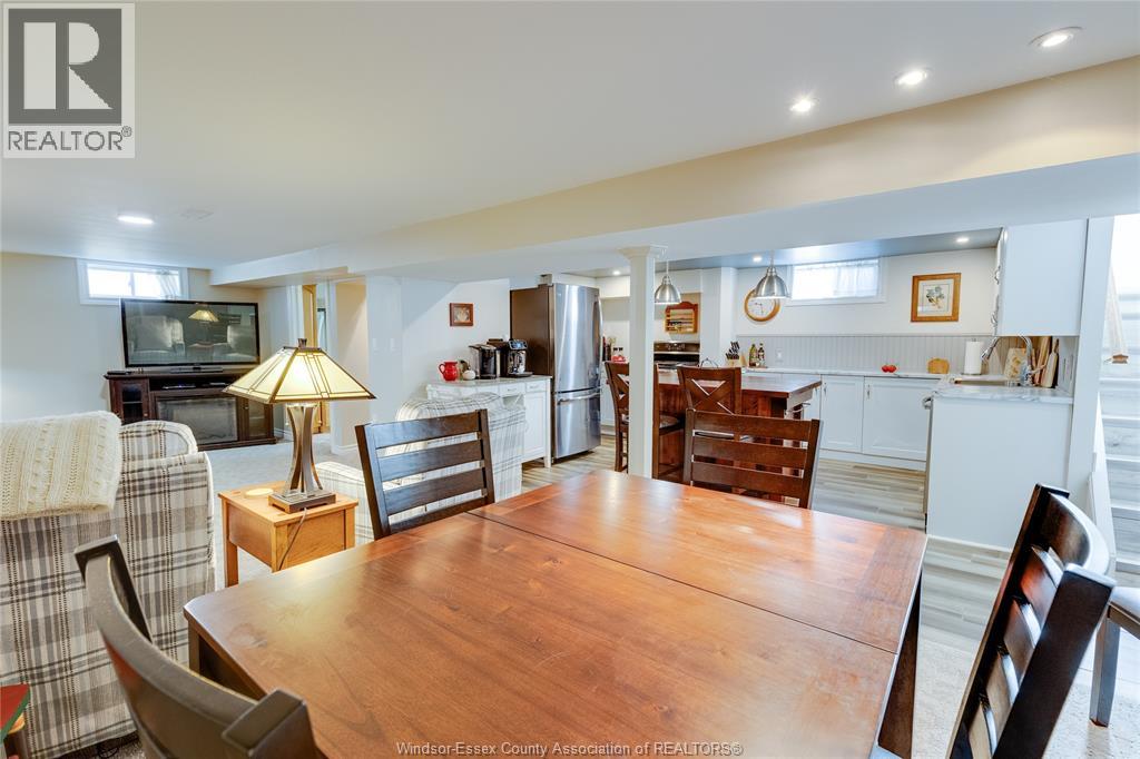 2790 RANDOLPH AVENUE - 44