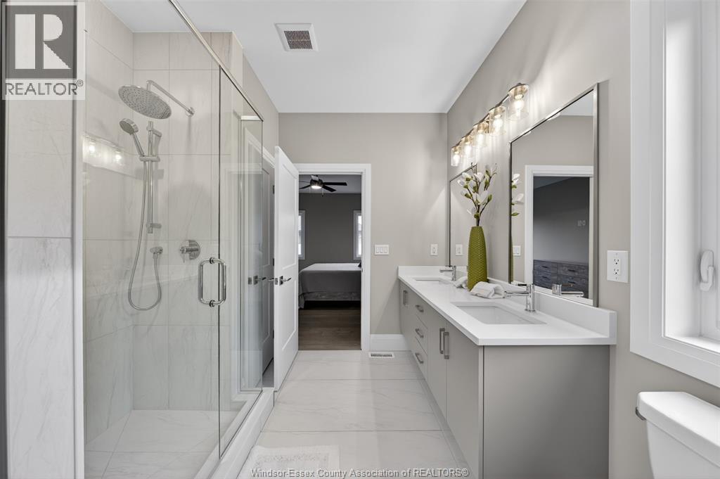 61 HILTON COURT - 23