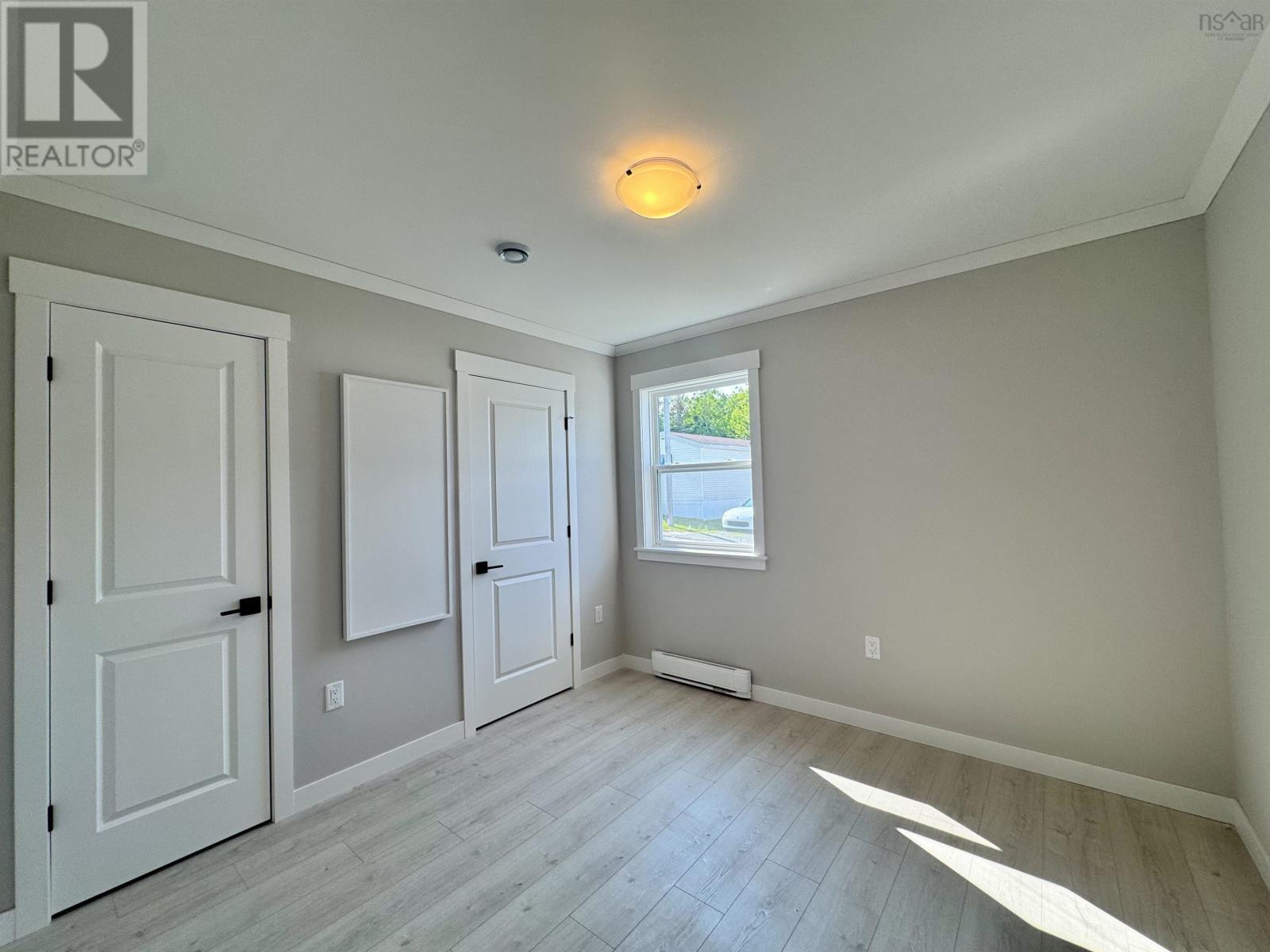 18 Bruce Street - 12