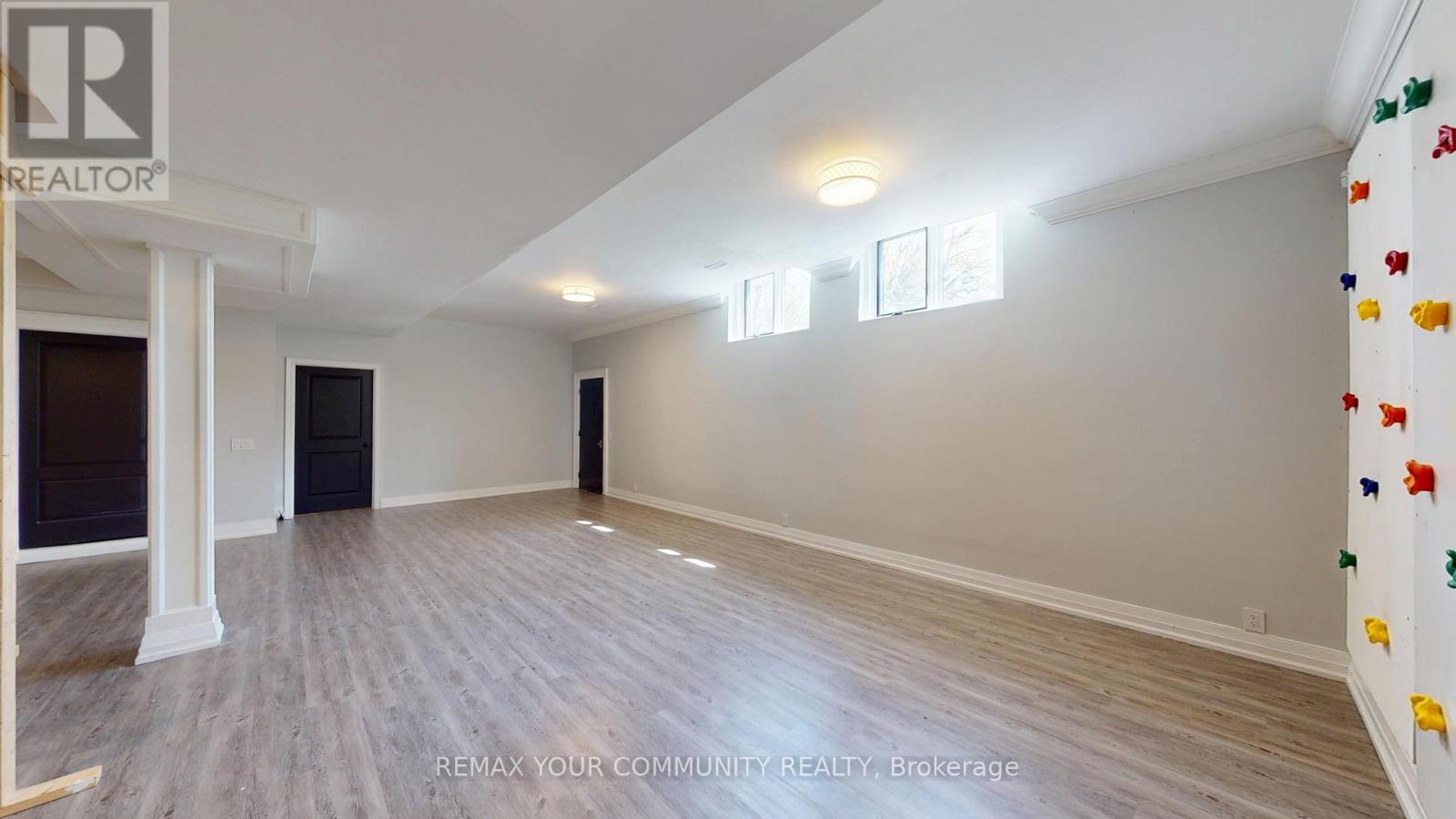 19 BLYTH STREET - 41