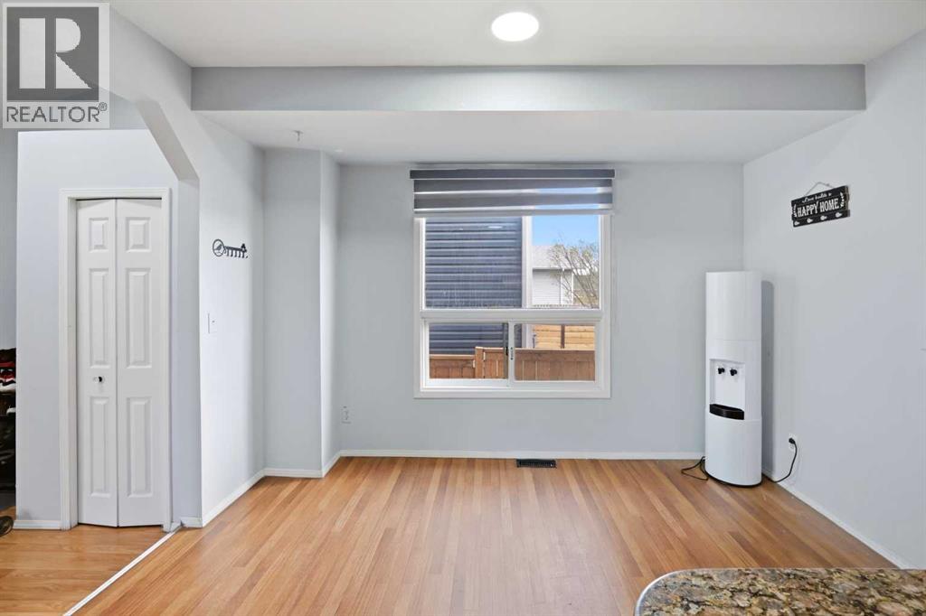 65 Falmere Way NE - 10