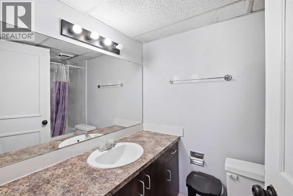 65 Falmere Way NE - 35