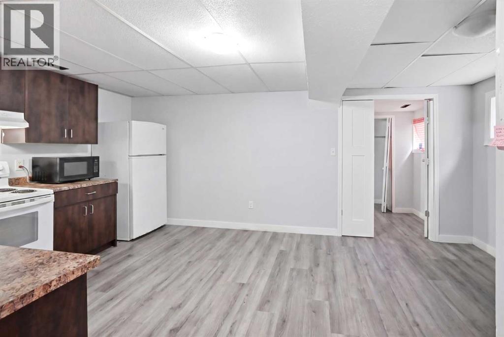 65 Falmere Way NE - 38