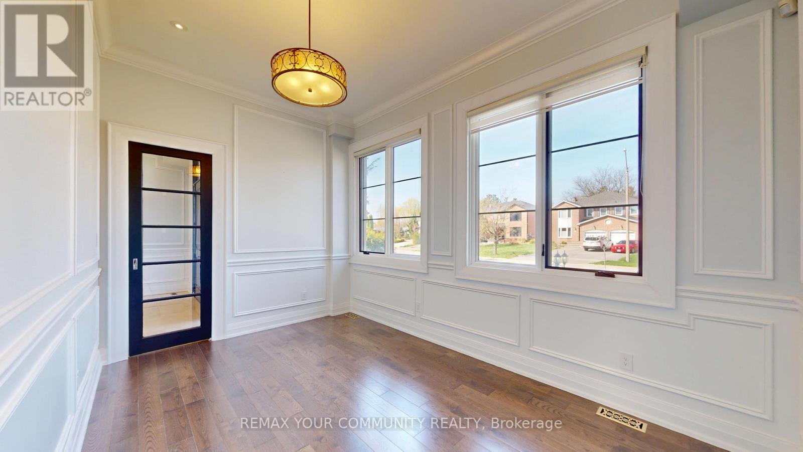 19 BLYTH STREET - 9