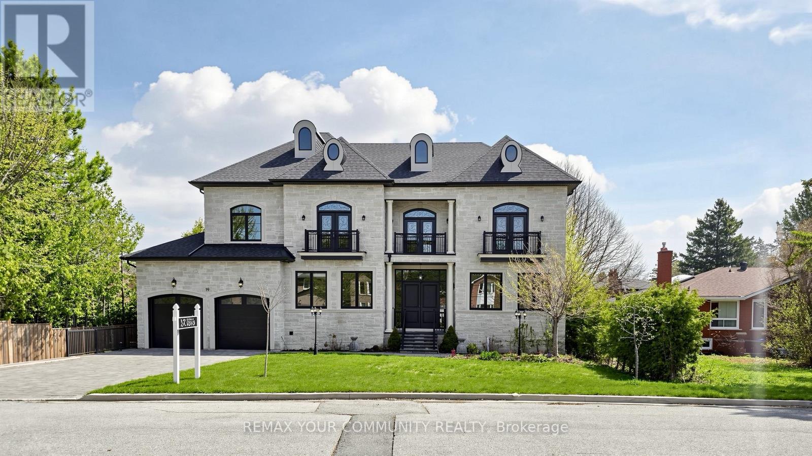 19 BLYTH STREET - 4