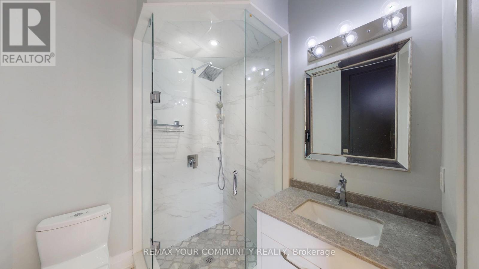 19 BLYTH STREET - 33