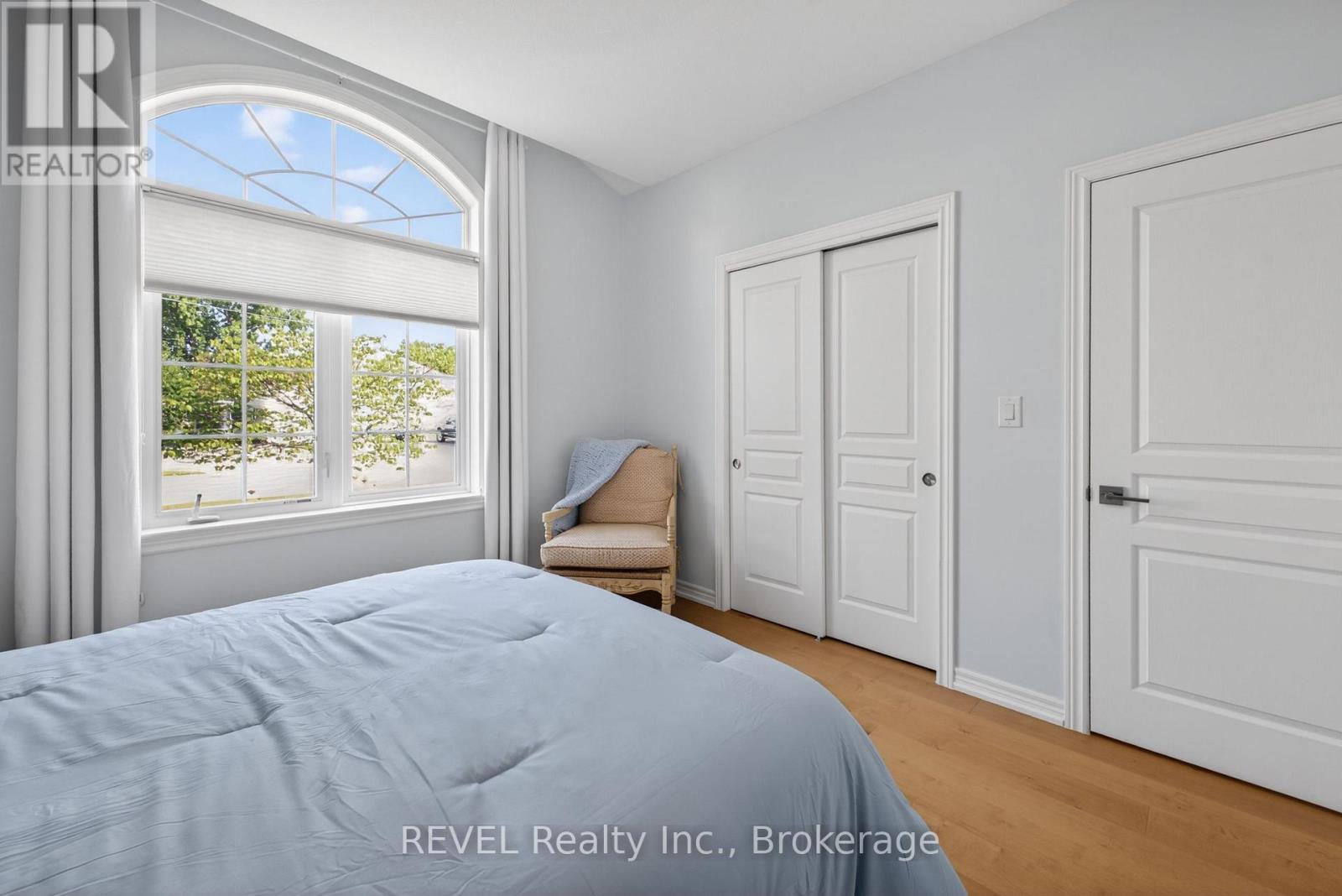30 DRUMMOND CRESCENT - 20