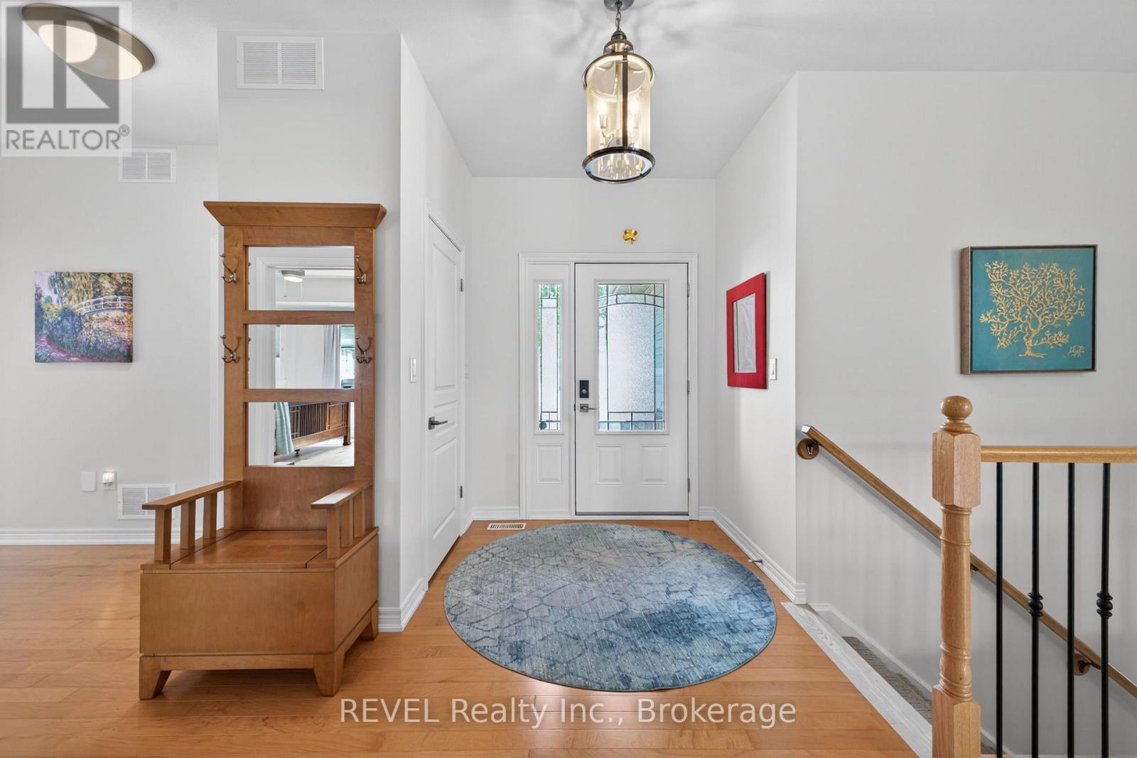 30 DRUMMOND CRESCENT - 25