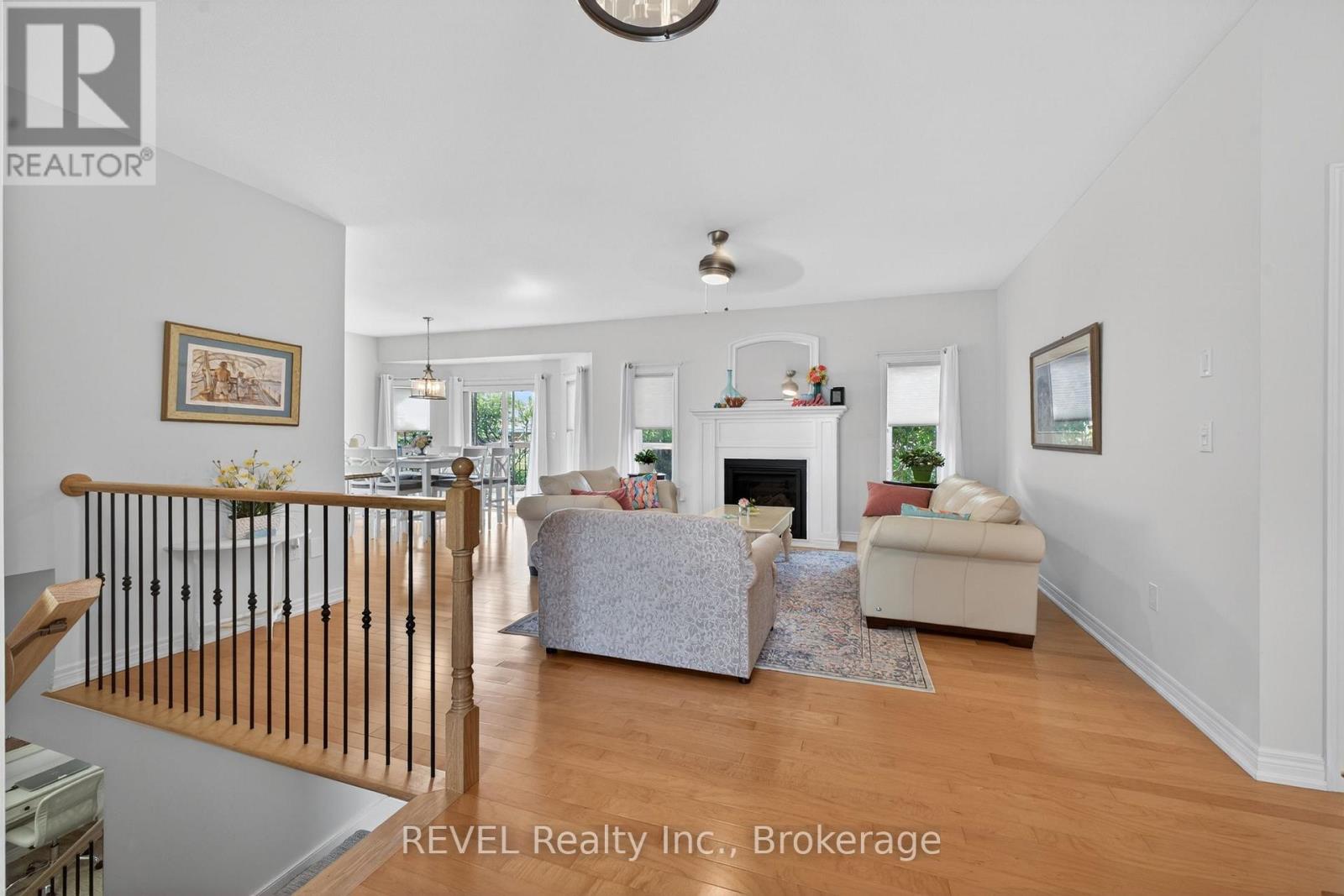 30 DRUMMOND CRESCENT - 6