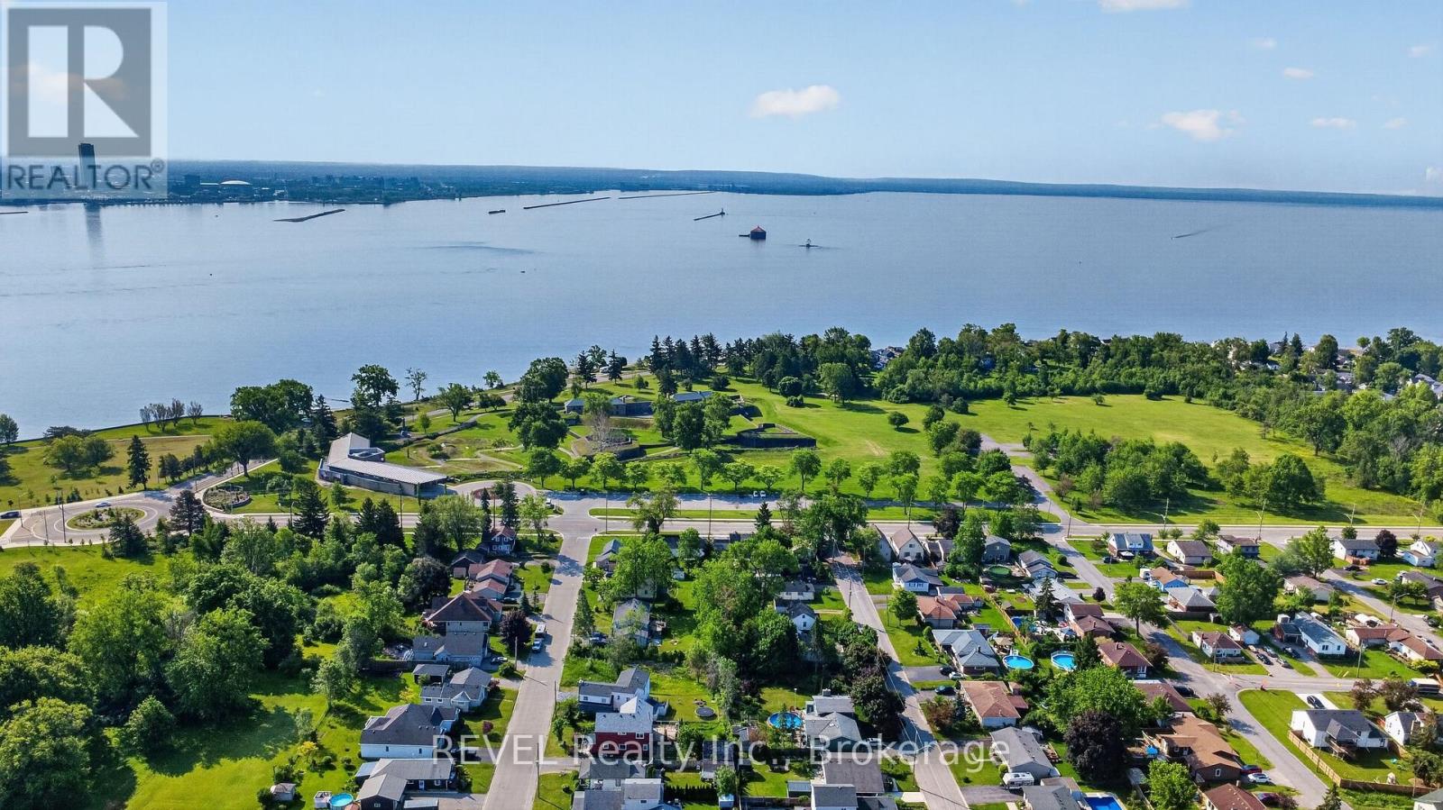 30 DRUMMOND CRESCENT - 5