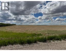 On 220 Range, Rural Lethbridge County, AB T1K7N3 Photo 10