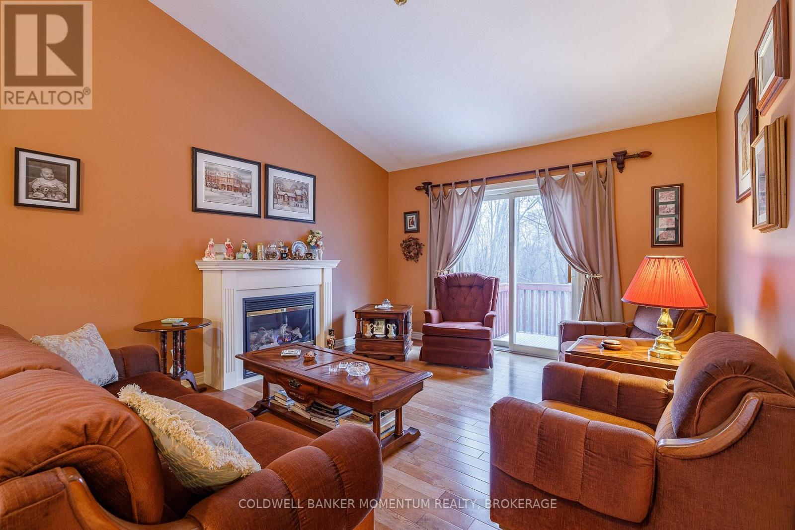 47 THOROLD AVENUE - 19