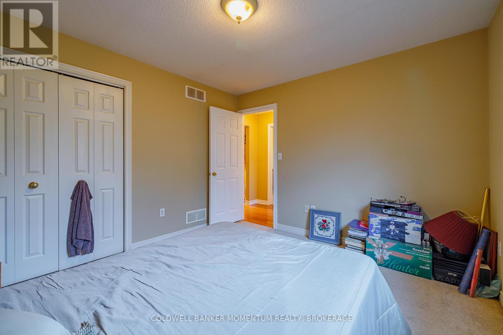 47 THOROLD AVENUE - 22