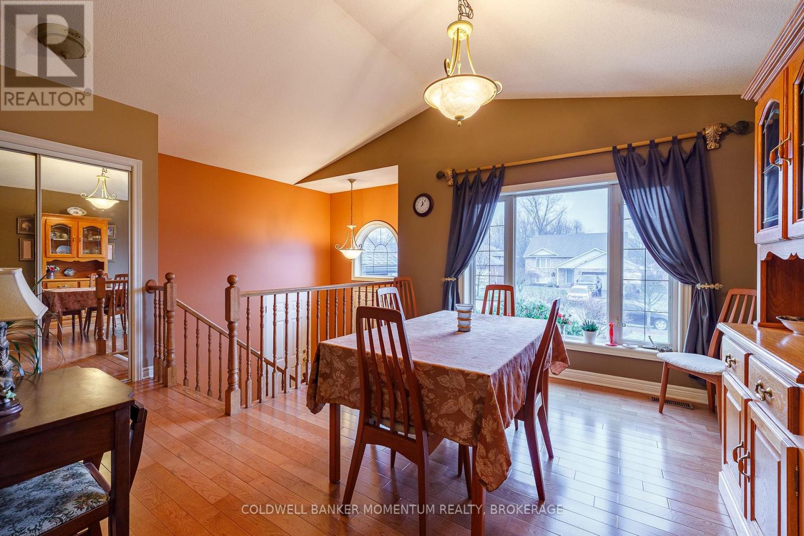 47 THOROLD AVENUE - 9
