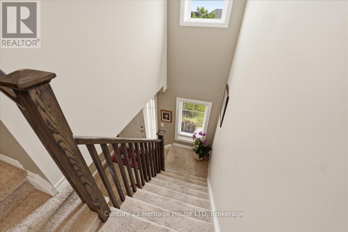 97 ABBOTT PLACE - 20