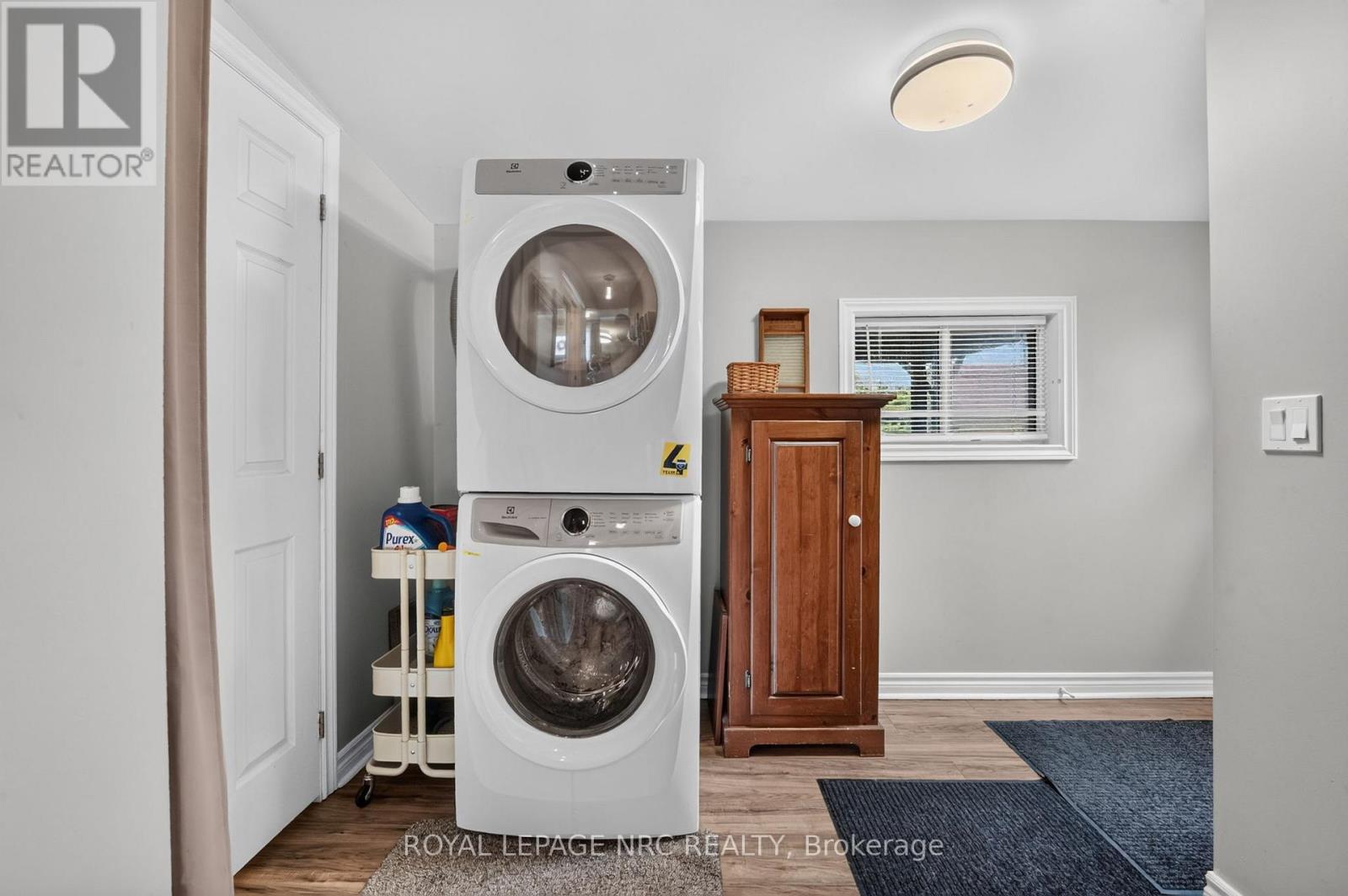 63 OAKWOOD STREET - 16