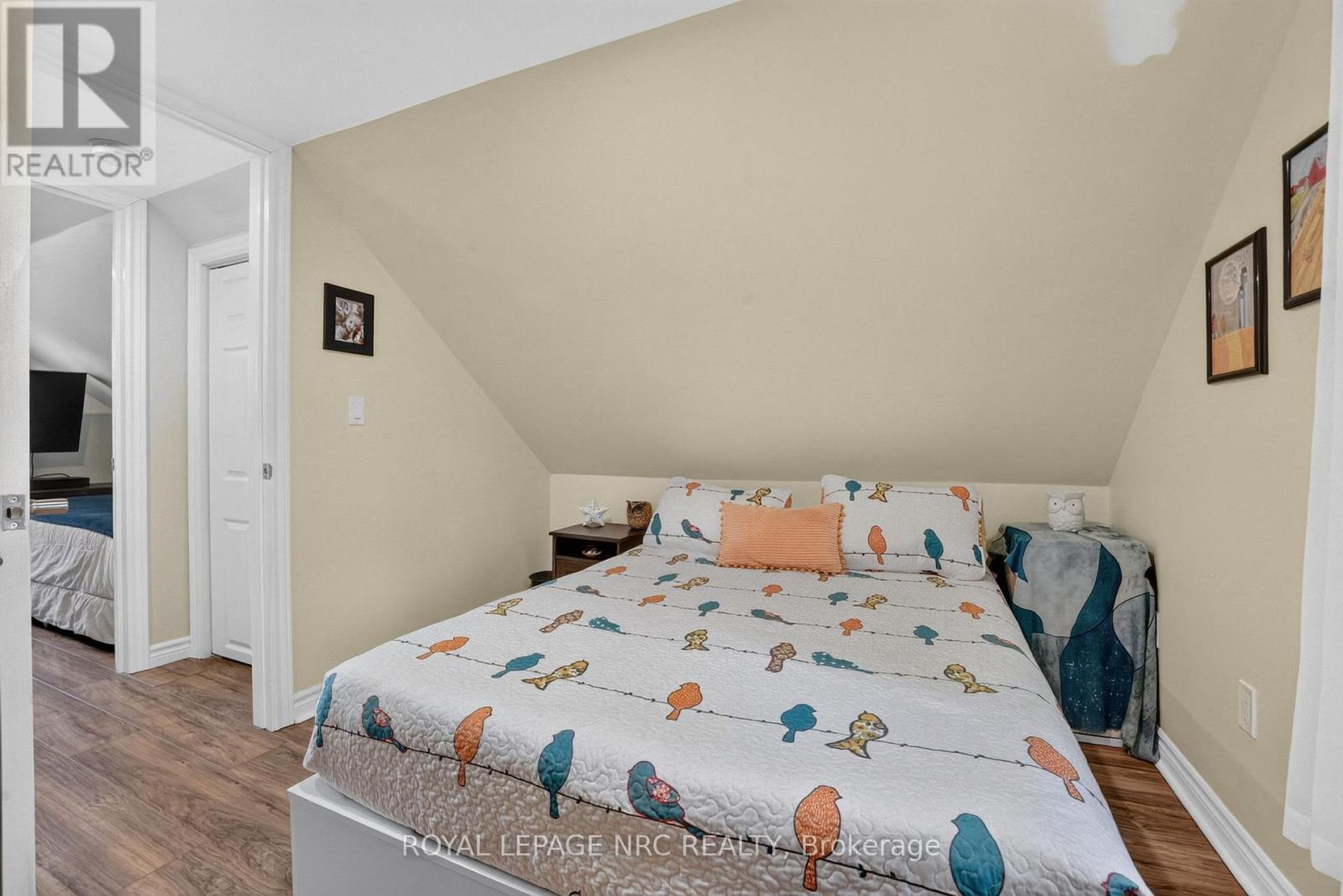 63 OAKWOOD STREET - 22