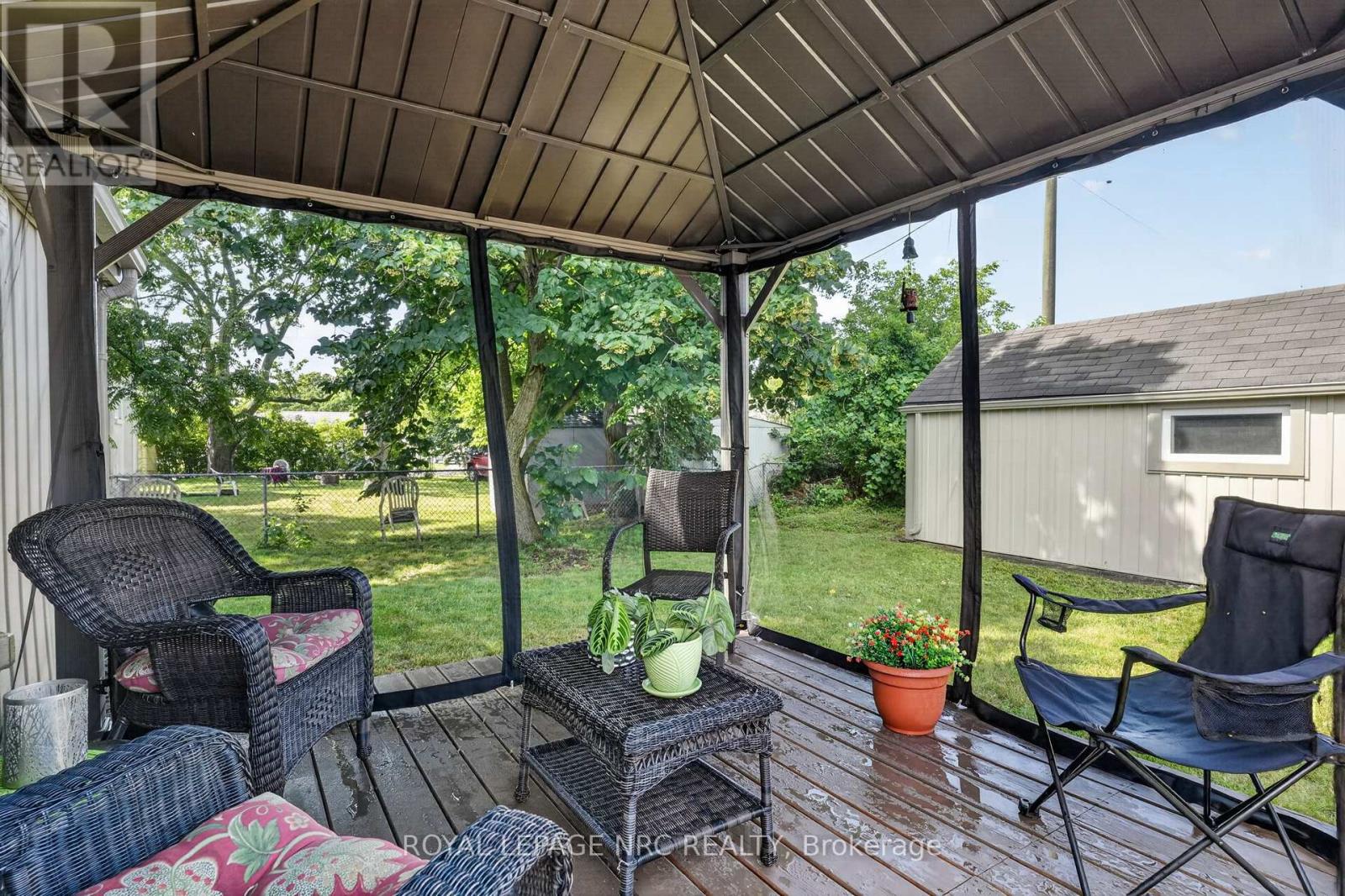 63 OAKWOOD STREET - 28