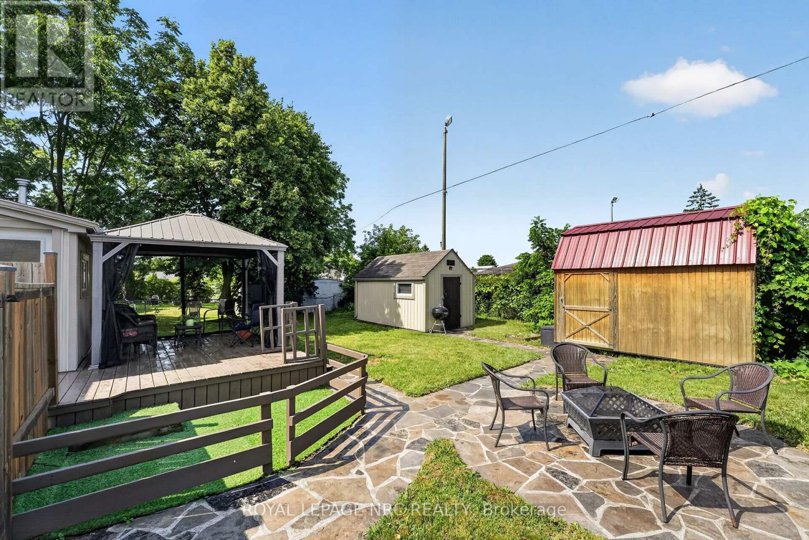 63 OAKWOOD STREET - 34