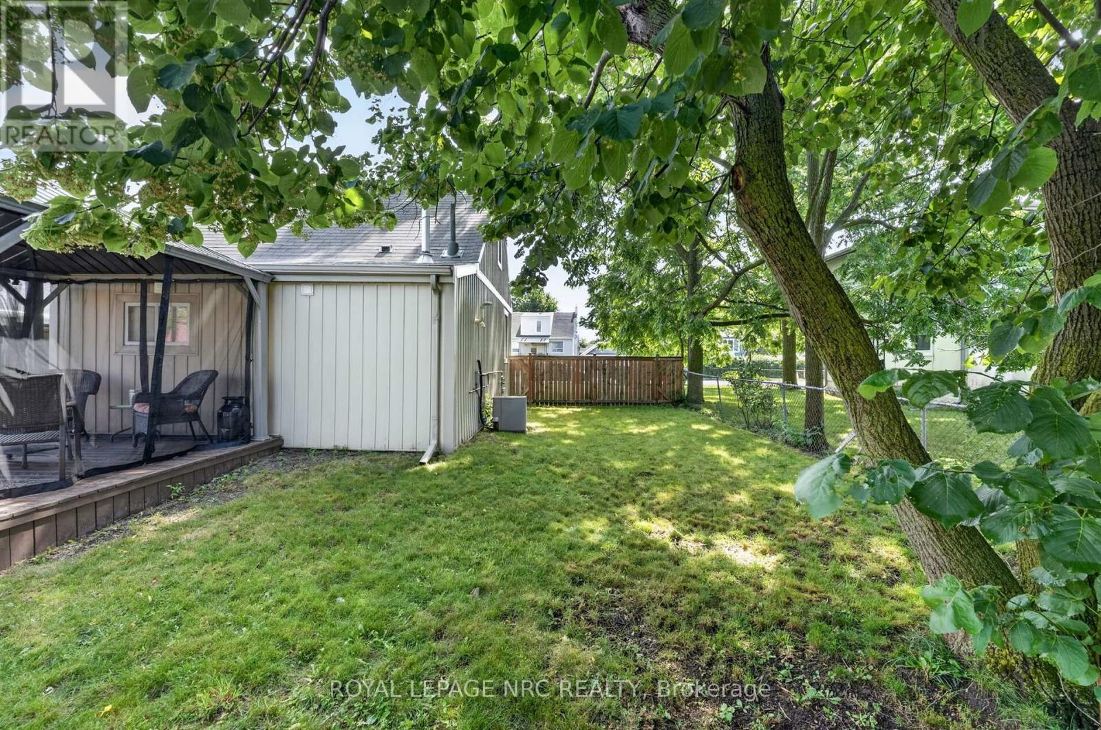 63 OAKWOOD STREET - 36