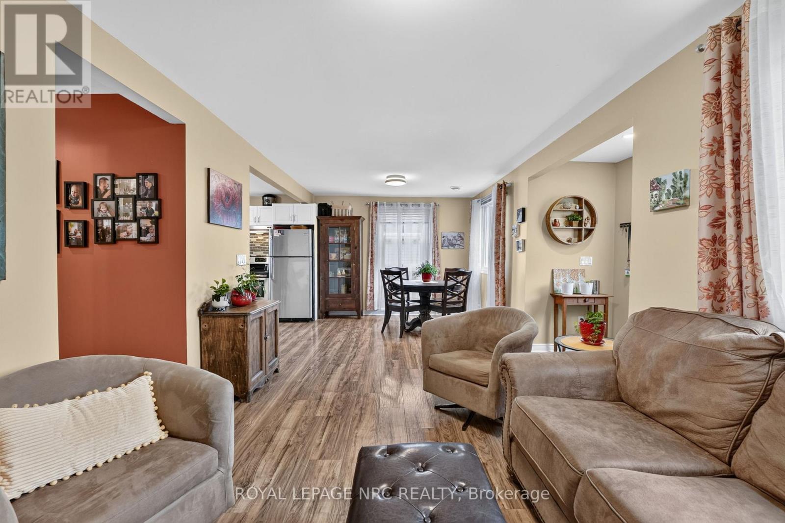 63 OAKWOOD STREET - 6