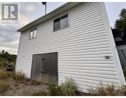 6 Seaview Crescent East thumbnail 4