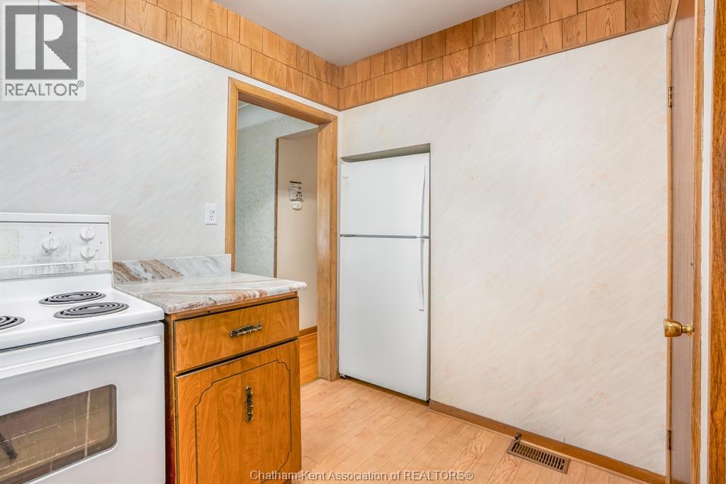 252 Tweedsmuir AVENUE East - Image 14
