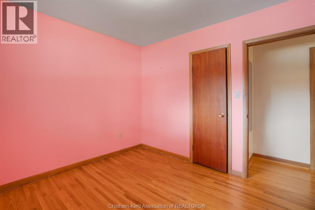 252 Tweedsmuir AVENUE East - Image 24
