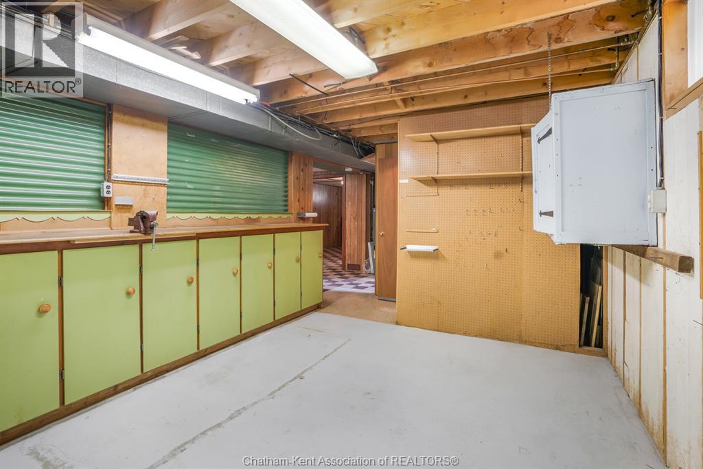 252 Tweedsmuir AVENUE East - Image 27